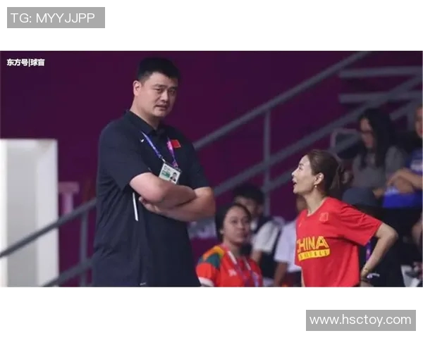 姚明邀请好友共饮畅谈人生感悟的温馨时刻